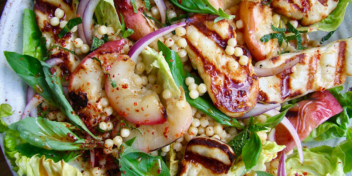 Halloumi Peach Salad with Spicy Honey Dressing