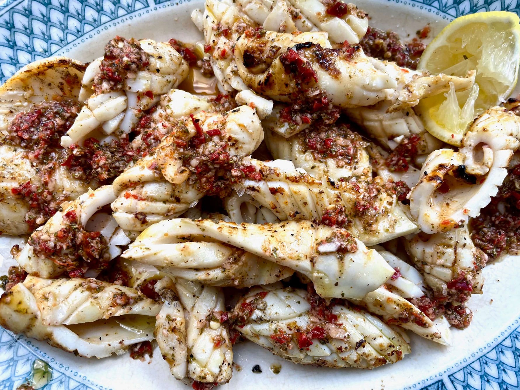 Grilled Squid with Chilli, Garlic and Oregano Sauce