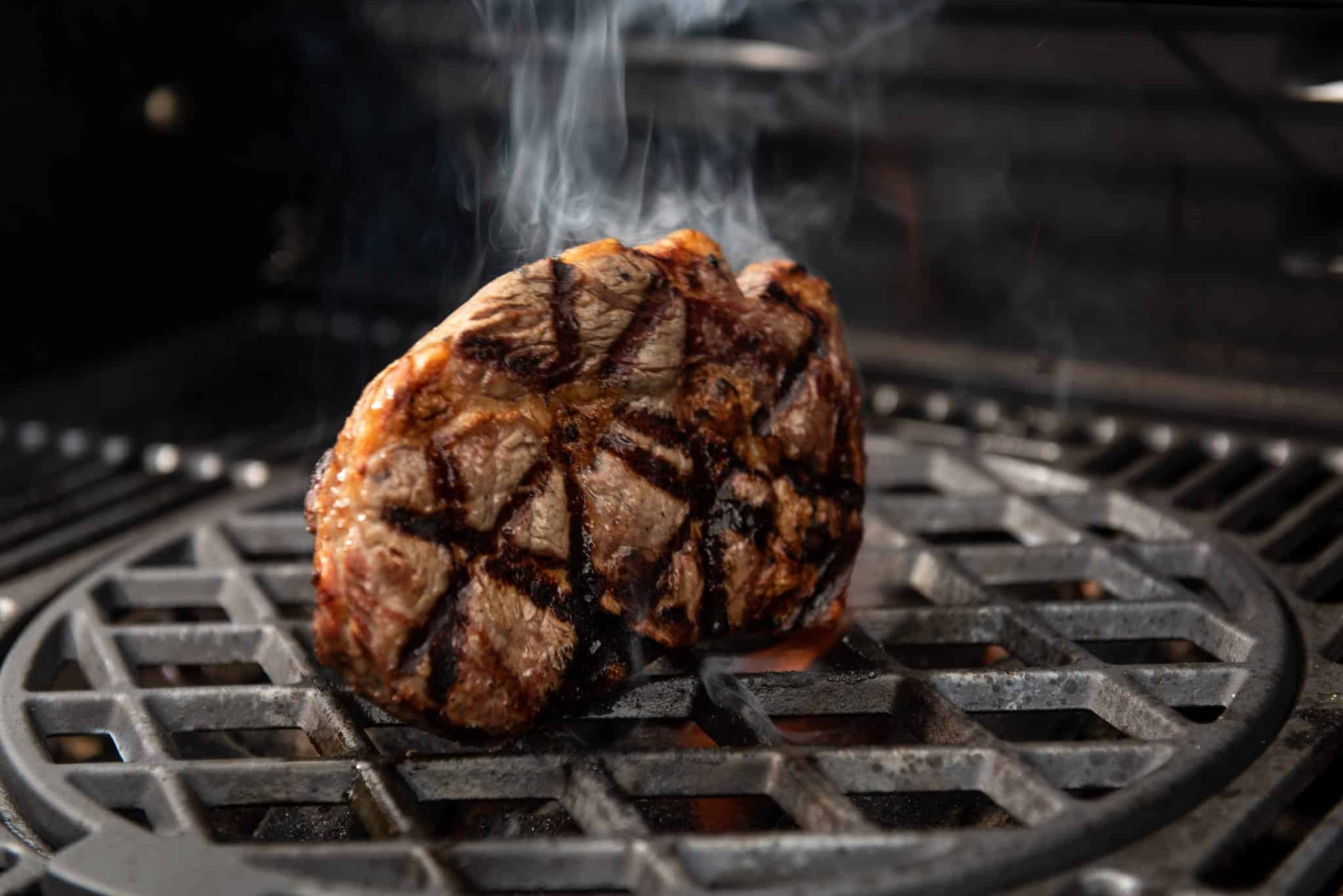 Cook the Perfect Steak on Your Outback Barbecue Blogs Outback Barbecues