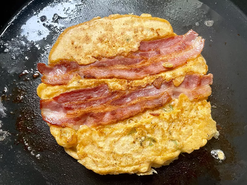 kimchi pancake cooking