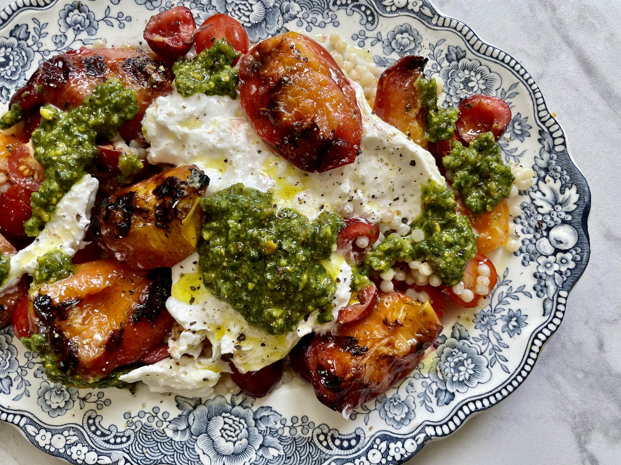 grilled peaches with burrata