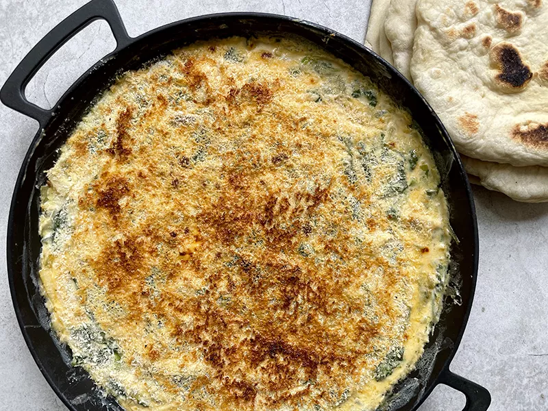 Skillet Spinach and Artichoke Dip with Grilled Flatbread